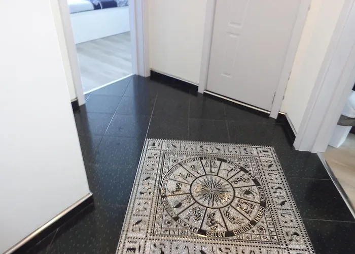 Daire Alyosha Burgaz